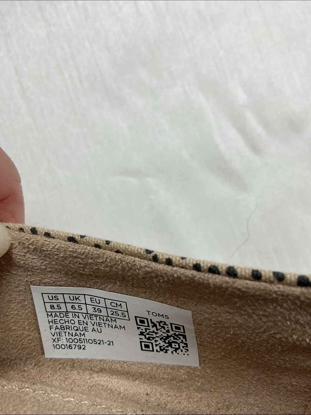 Toms beige canvas